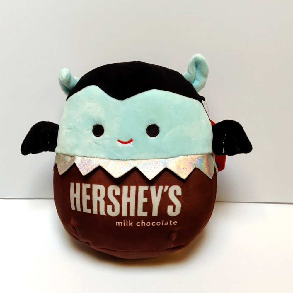 Squishmallow Hershey's Patricio Vampire Dracula Bat 8 inch